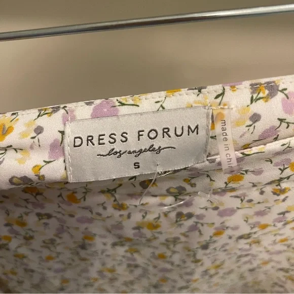 Urban Outfitters White Floral Skirt - Picture 7 of 8